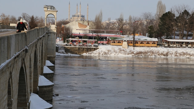 Meriç Nehri kısmen dondu