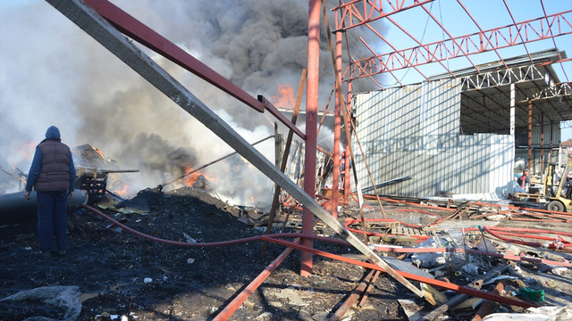 GÜNCELLEME - Sakarya'daki yangın