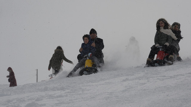Tokat'ta kar şenliği