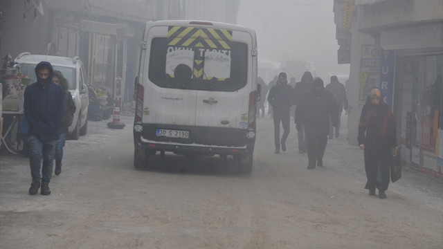 Yüksekova'da yoğun sis