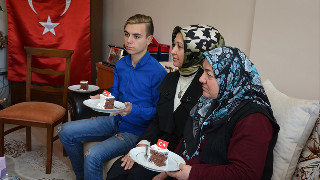 15 Temmuz gazisine doğum günü sürprizi