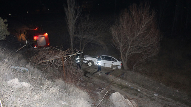 Adıyaman’da otomobil çaya düştü: 6 yaralı