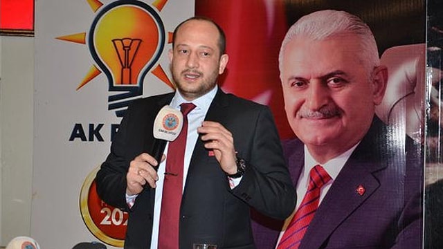 Ak Parti Manisa İl Başkan Yardımcısı Ozan Erdem istifa etti