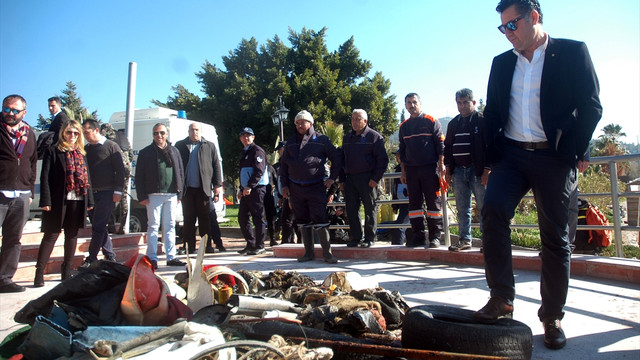 Bodrum'da deniz dibi temizliği