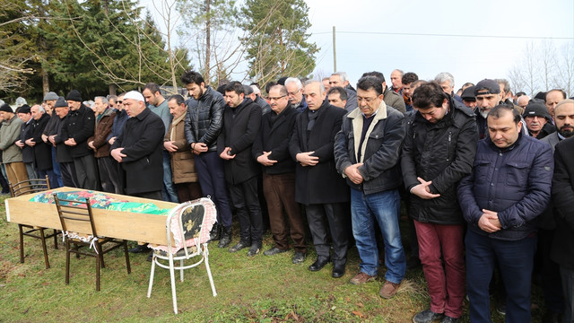 Düğün hazırlığı yapan genç kızın yatağında ölü bulunması