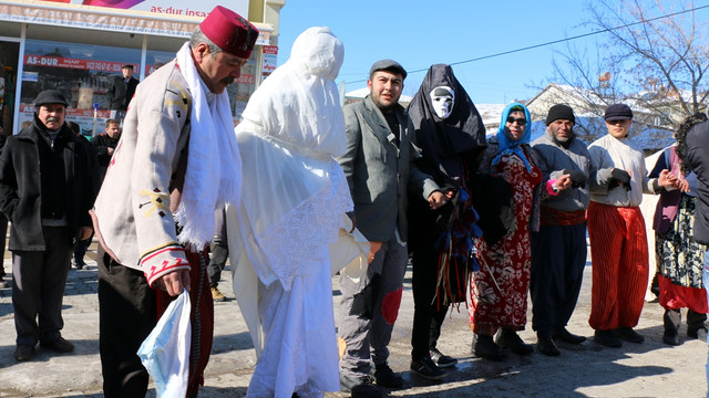 Mahalleli Kış Yarısı şenliğinde buluştu