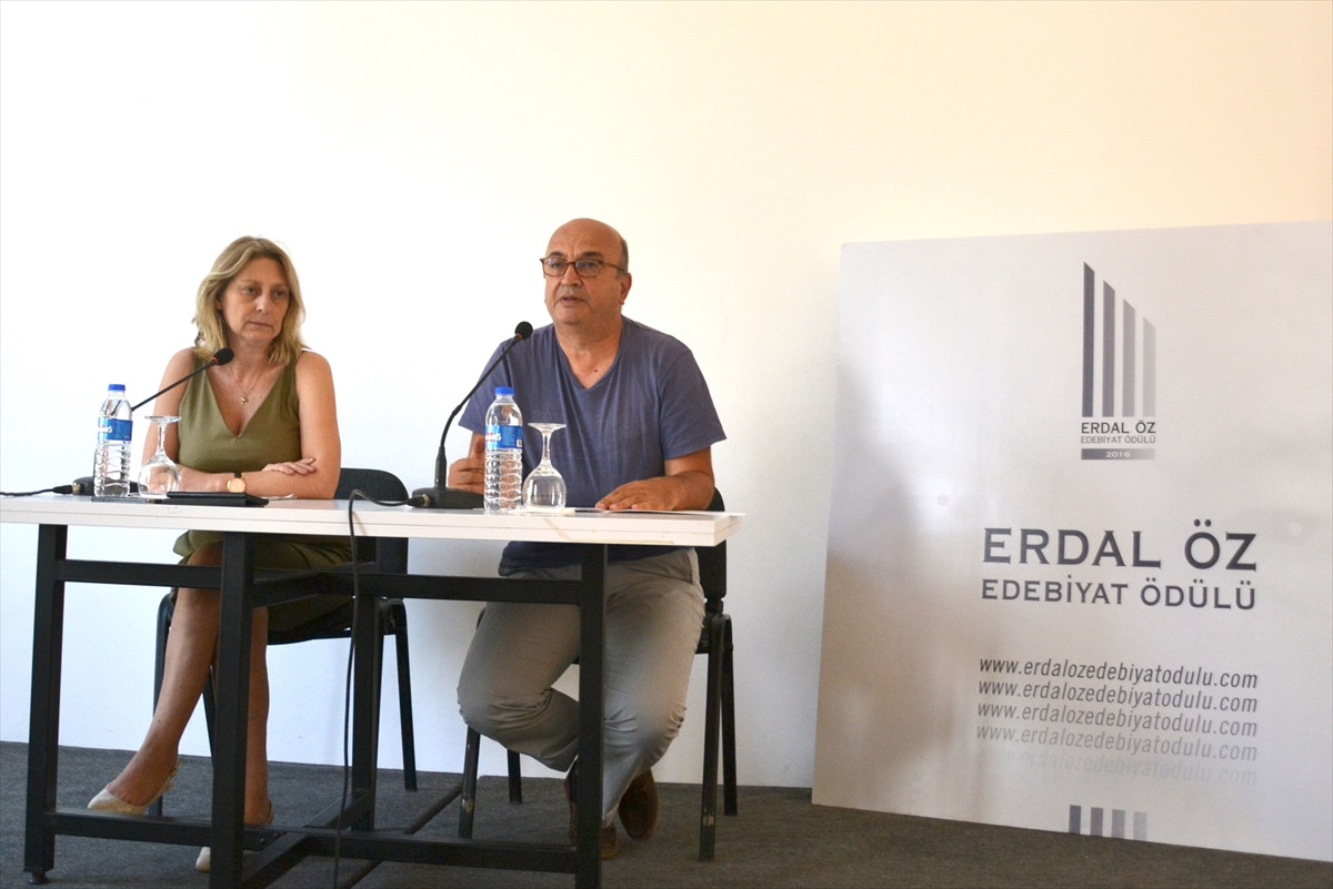 Erdal Oz Edebiyat Odulu Orhan Kocak A Verildi Kultur Sanat